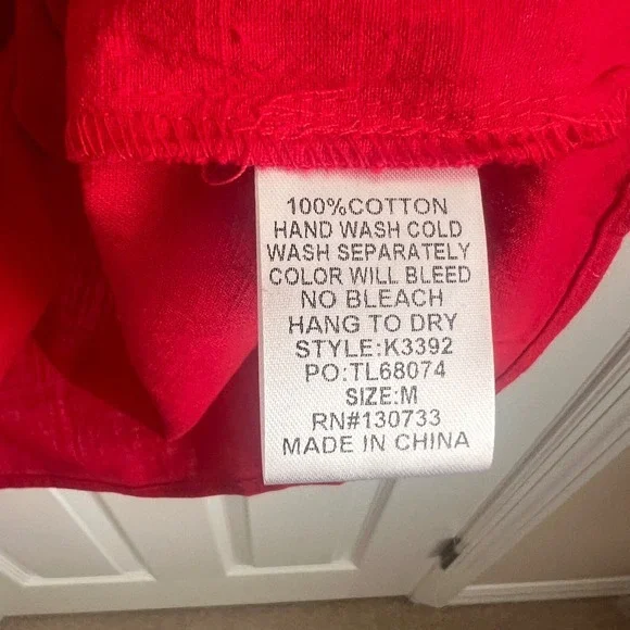 New Umgee USA Red Short Sleeve Smocked Square Neckline Blouse Top Cotton - Picture 5 of 9